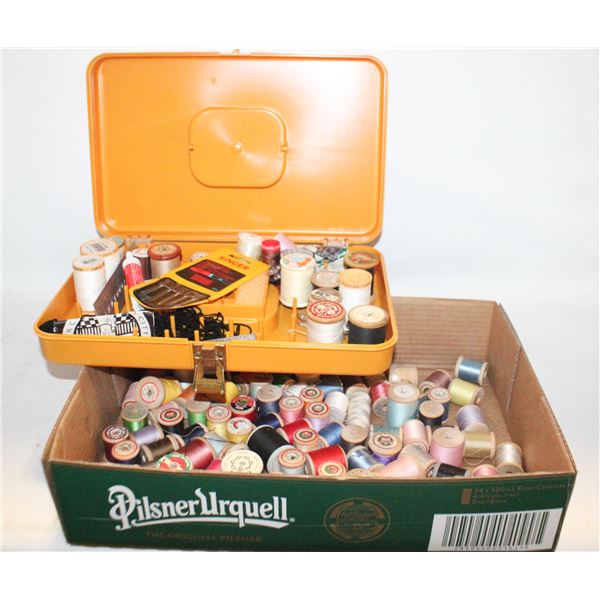 SINGER SEWING MACHINE ACCESSORIES AND