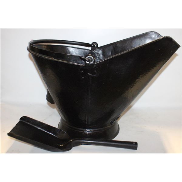 GARDENISAL BLACK IRON ASH BUCKET & SCOOP