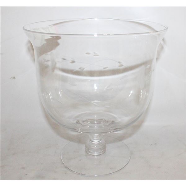 PRINCESS HOUYSE CRYSTAL DESERT BOWL 8.5``W X 9``H