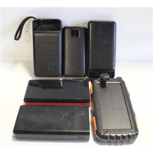 FLAT OF 6 POWER BANKS ALL WORKING