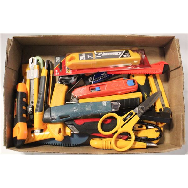 FLAT OF UTILITY KNIVES/BLADES+OLFA SCISSORS