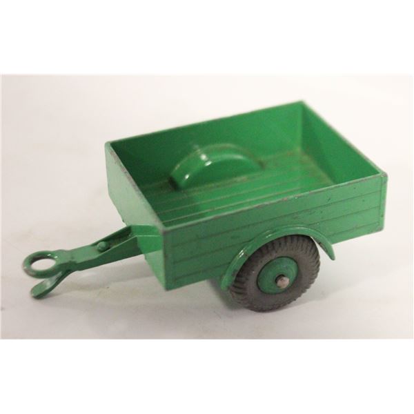 1950’S DINKY TOYS FARM TRAILER