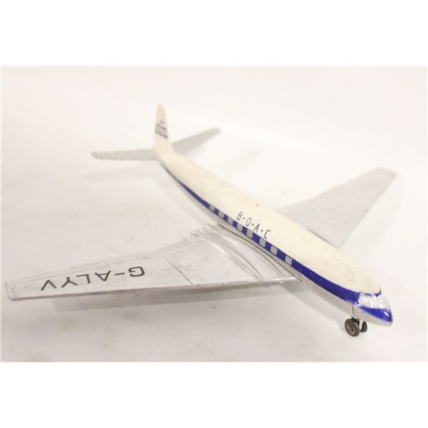 1950’S DINKY TOYS NO. 702 BOAC COMET