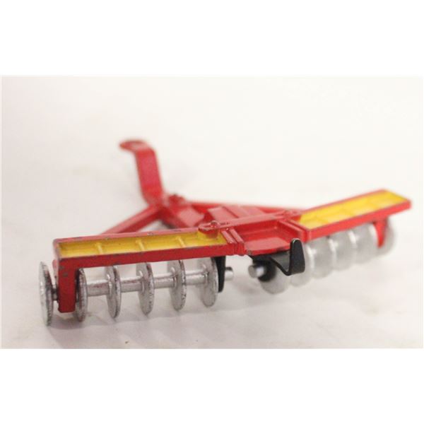 1950’S DINKY TOYS DISC HARROW