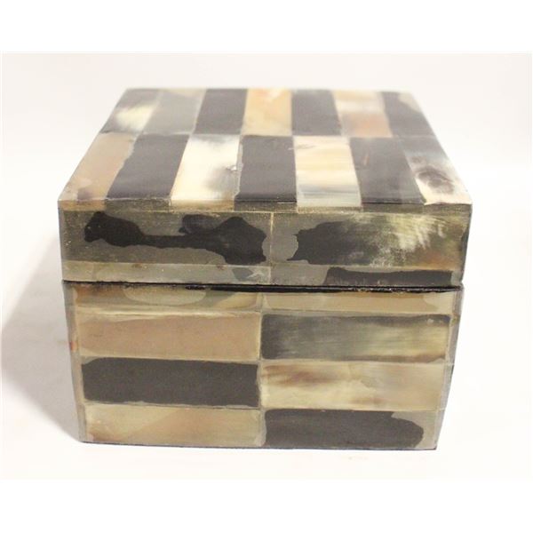 ASHLEY FURNITURE STYLE BOX