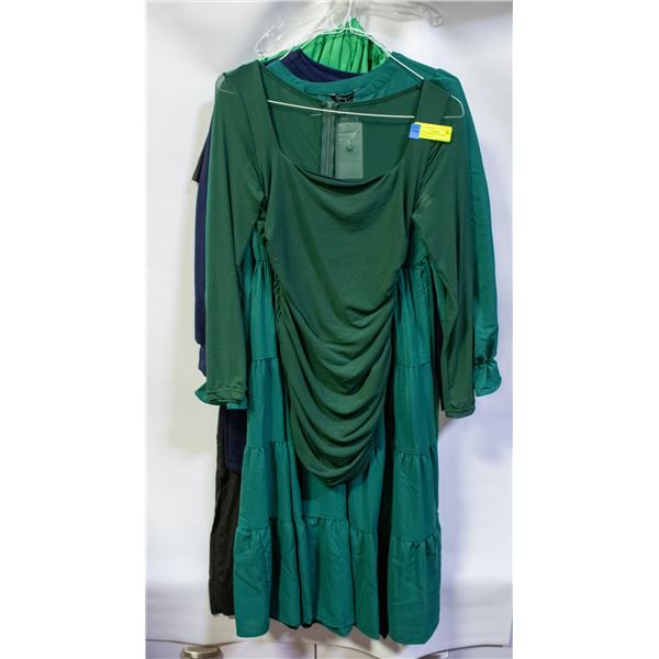 SMALL WOMENS CLOTHING ASSORTED LONG