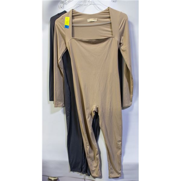 WOMENS BODYSUITS SET OF 2 MEDIUM.