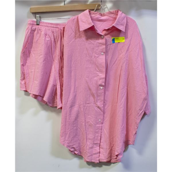 WOMENS SHORT AND TOP SET LARGE.