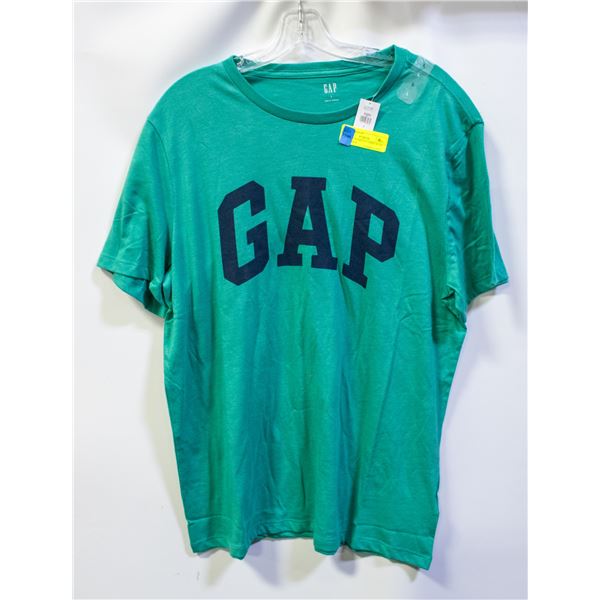 NEW GAP WOMENS T-SHIRT WITH TAGS LARGE.