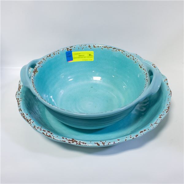 MELAMINE SERVING SET- LOT OF 2