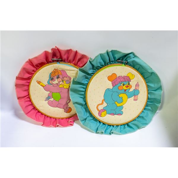 2PC VINTAGE POPPLES EMBROIDERY HOOP ART