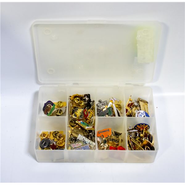 ESTATE COLLECTION OF PINS HUNDREDS IN CASE OLD