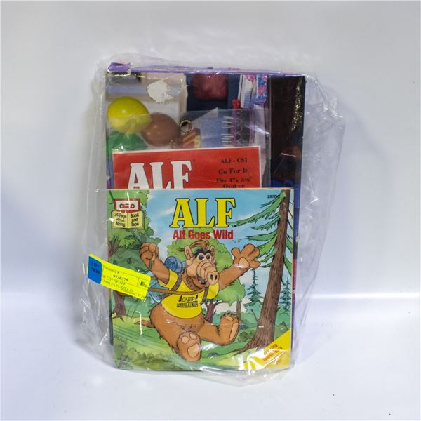 VINTAGE LOT OF ALF COLLECTABLES PUZZLE IS