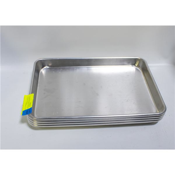 4 PACK OF NEW STAR QUARTER BAKING SHEETS