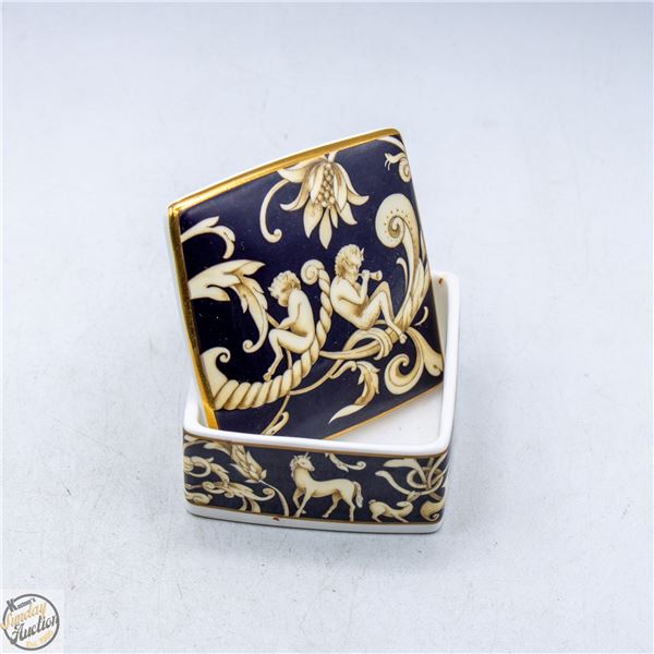 WEDGEWOOD BONE CHINA TRINKET BOX