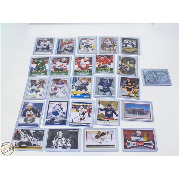 25 ASSORTED HOCKEY CARDS