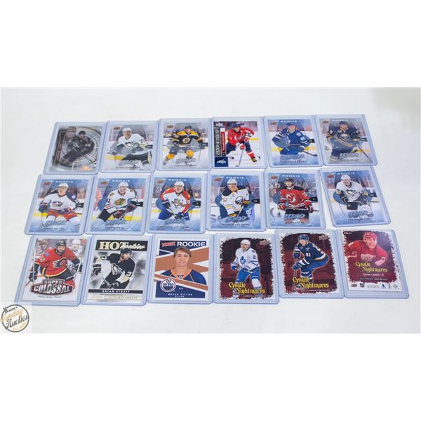 18 ASSORTED HOCKEY CARDS