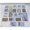 Image 2 : 21 ASSORTED HOCKEY CARDS