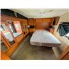 Image 11 : 2012 HEARTLAND ROADWARRIOR 40' TOY HAULER RV