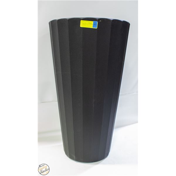 VERADEK COLUMN PLATER BLACK - 14 X 26"