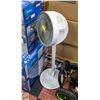 Image 1 : WOOZOO PEDESTAL AIR CIRCULATOR FAN