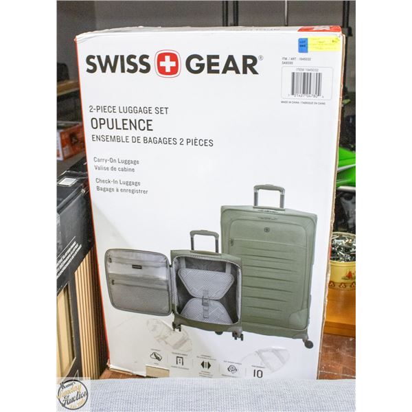 2 PIECE SWISS GEAR OPULENCE SOFT LUGGAGE SET
