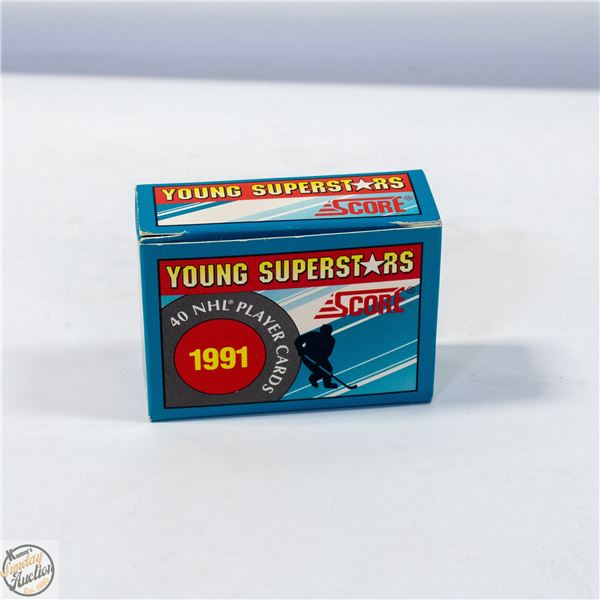 BOX OF 1991 SCORE YOUNG SUPERSTARS HOCKEY CARDS