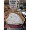 Image 2 : PALLET FILLED WITH MULTI-USE PAPER SHREDDINGS