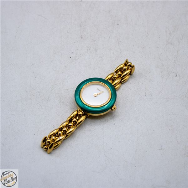 ESTATE GENUINE VINTAGE GUCCI BEZEL LADIES WATCH