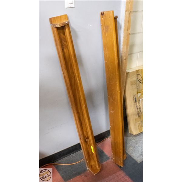 PAIR OF VINTAGE WOODEN QUILT HANGING RACKS WITH