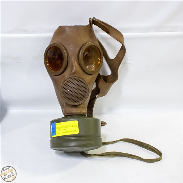 COLD WAR ERA GAS MASK