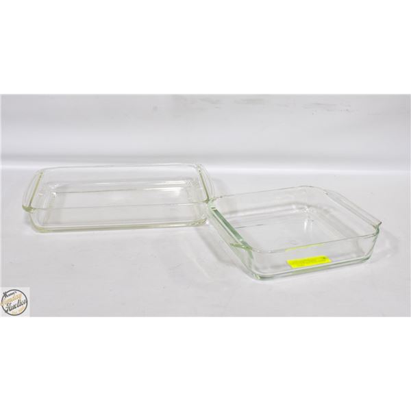 LOT OF PYREX GLASS BAKING DISHES