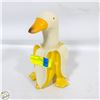Image 1 : BANANA DUCK GARDEN FIGURE