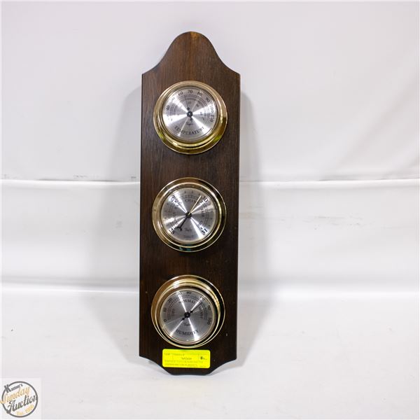 VINTAGE TAYLOR BAROMETER THERMOMETER HUMIDITY