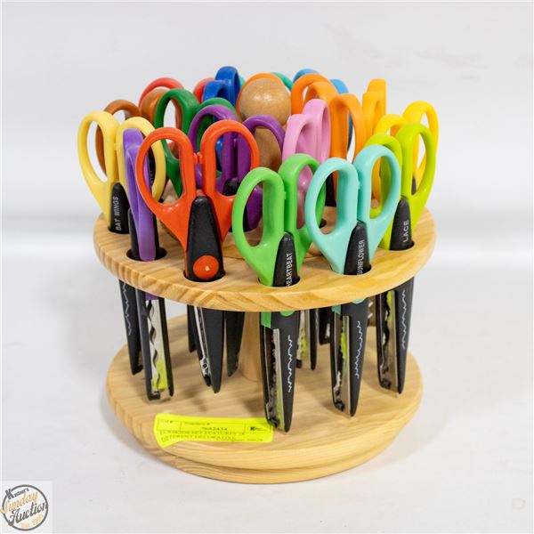 ECR4KIDS SET FEATURES 18 DIFFERENT DECORATIVE
