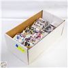 Image 1 : LARGE BOX OF ASSORTED HOCKEY CARDS MOSTLY