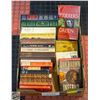 Image 1 : BOX OF BOOKS