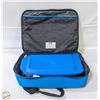 Image 1 : PYREX BAKING DISH IN TRAVEL CASE