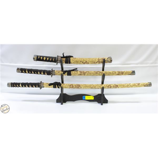 REPLICA THREE KATANA SET ON STAND