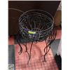 Image 1 : 3 X 16INCH METAL PLANT STANDS