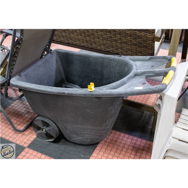 BLACK RESIN HAULING CART FOR YARD WORK