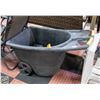 Image 1 : BLACK RESIN HAULING CART FOR YARD WORK