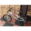 Image 1 : MEC DASH KIDS BIKE