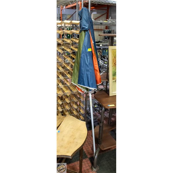 NEW 5FT DIAMETER BEACH UMBRELLA