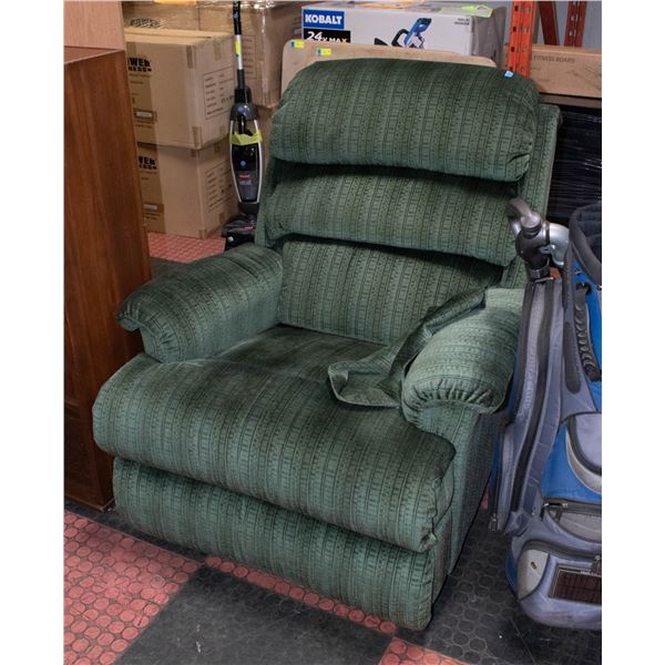 GREEN LAZYBOY RECLINER