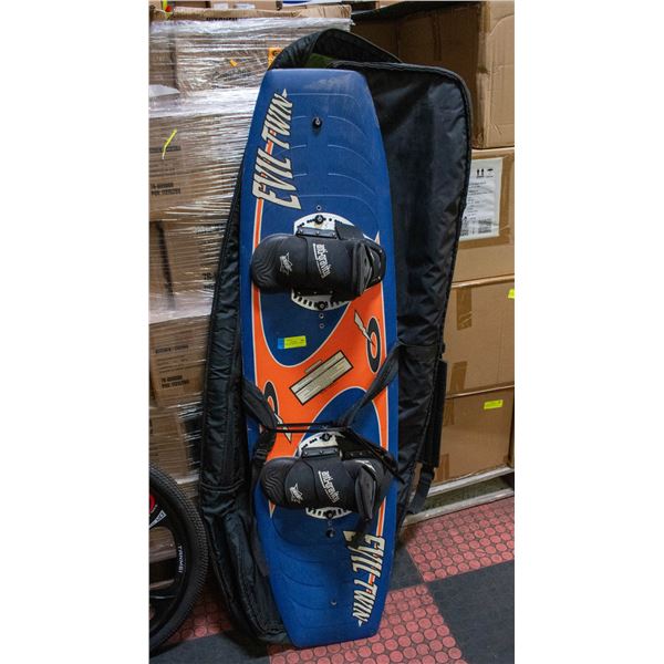 WATERSKI BOARD WITH CARRY BAG