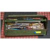 Image 1 : METAL TOOL BOX WITH CONTENTS