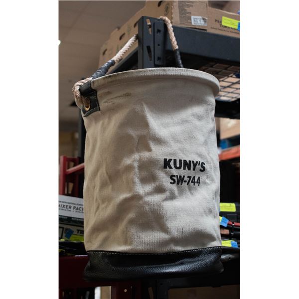 KUNY'S SW-744 TOOL BAY
