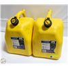 Image 1 : TWO 20L DIESEL FUEL CANS