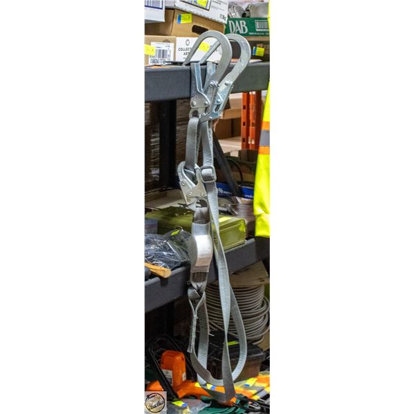 SHOCK ABSORBING LANYARD